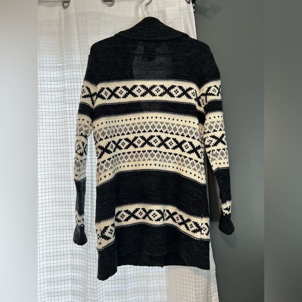 Sansara button up Sweater - Picture 5 of 10